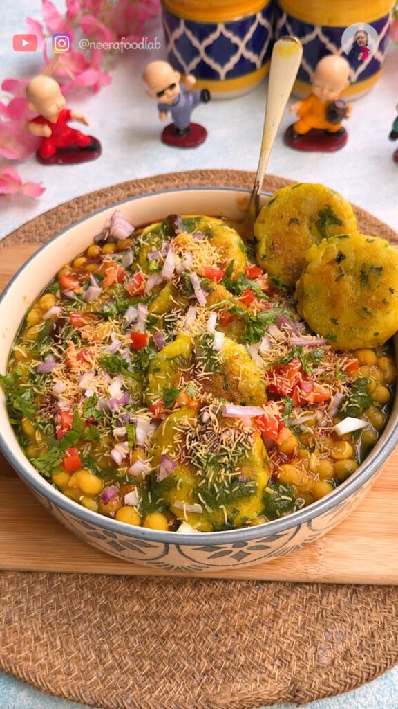 Mumbai Street Style Ragda Pattice (Chaat Recipe)